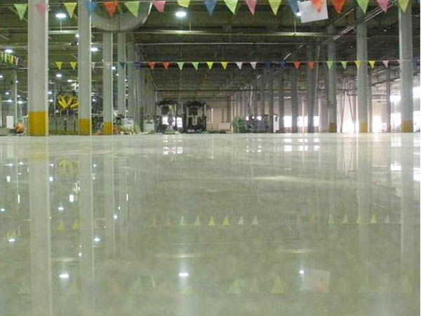 廠房選擇做固化地坪的原因是什么？