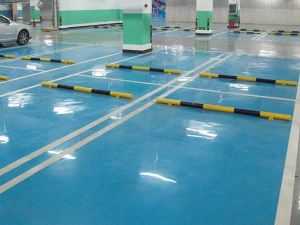 洛陽(yáng)自流平的定義是什么？特點(diǎn)有哪些？